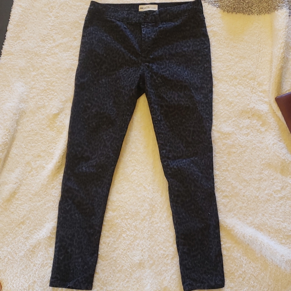 Black cheetah print skinny jeans GAP